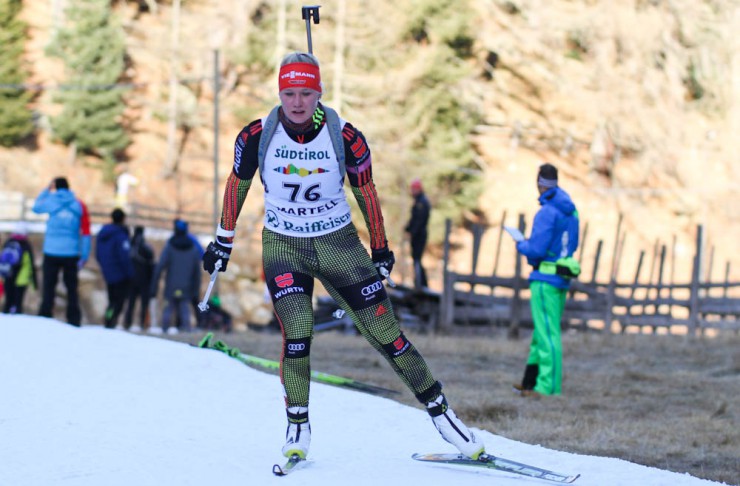 Die 19-jährige Anna Boemmel aus Tegernsee darf heuer beim Biathlon auf Schalke antreten. / Quelle: kevinvoigtfotographie