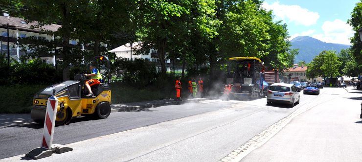 Verkehrschaos in Tegernsee: Aufgrund einer Straßensanierung kommt es derzeit zu Staus.