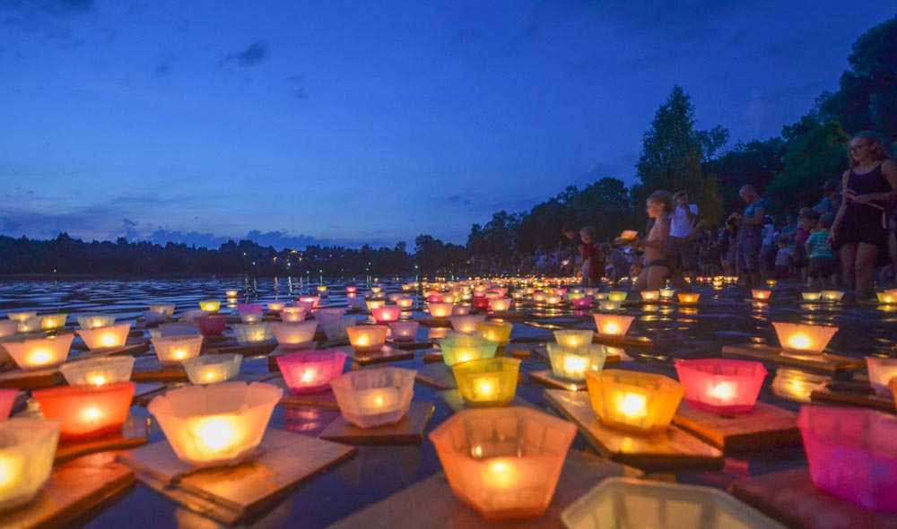 Der Tegernsee im Licht von 1000 Kerzen