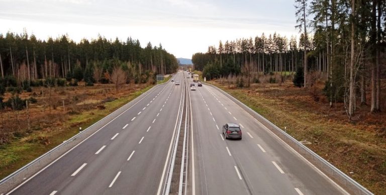 Achtung Pendler: B318 Nachts Dicht - Tegernseerstimme