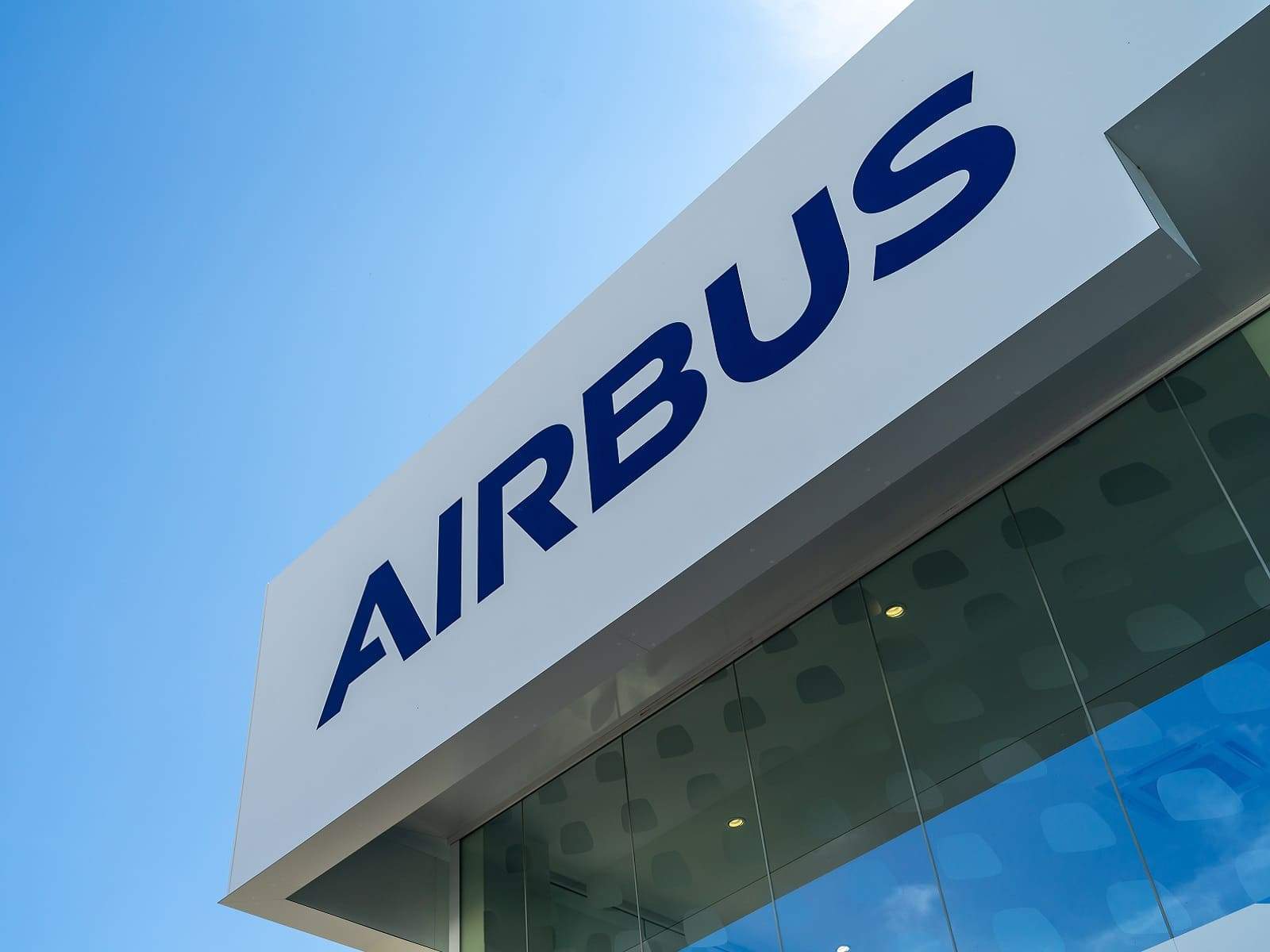 Konkurrenz durch SpaceX und Elon Musk Raumfahrtkrise bei Airbus: 2.500 Jobs in Gefahr